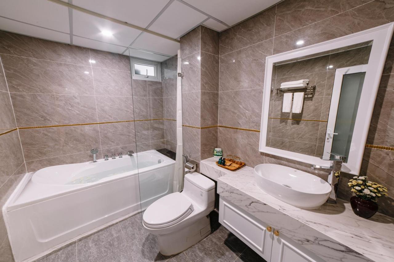 Saigon Hanoi Central Hotel Хошимин Екстериор снимка