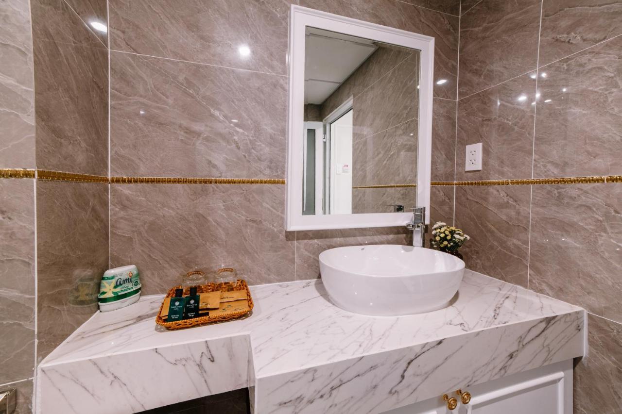 Saigon Hanoi Central Hotel Хошимин Екстериор снимка